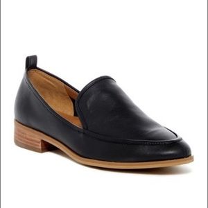 All leather susina almond toe loafer